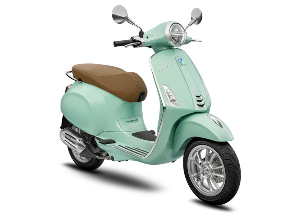 Vespa Sprint S 150 price consumption colors